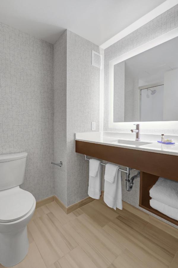 Hotel 1200 New York City Exterior photo