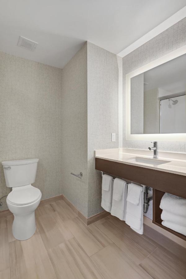 Hotel 1200 New York City Exterior photo
